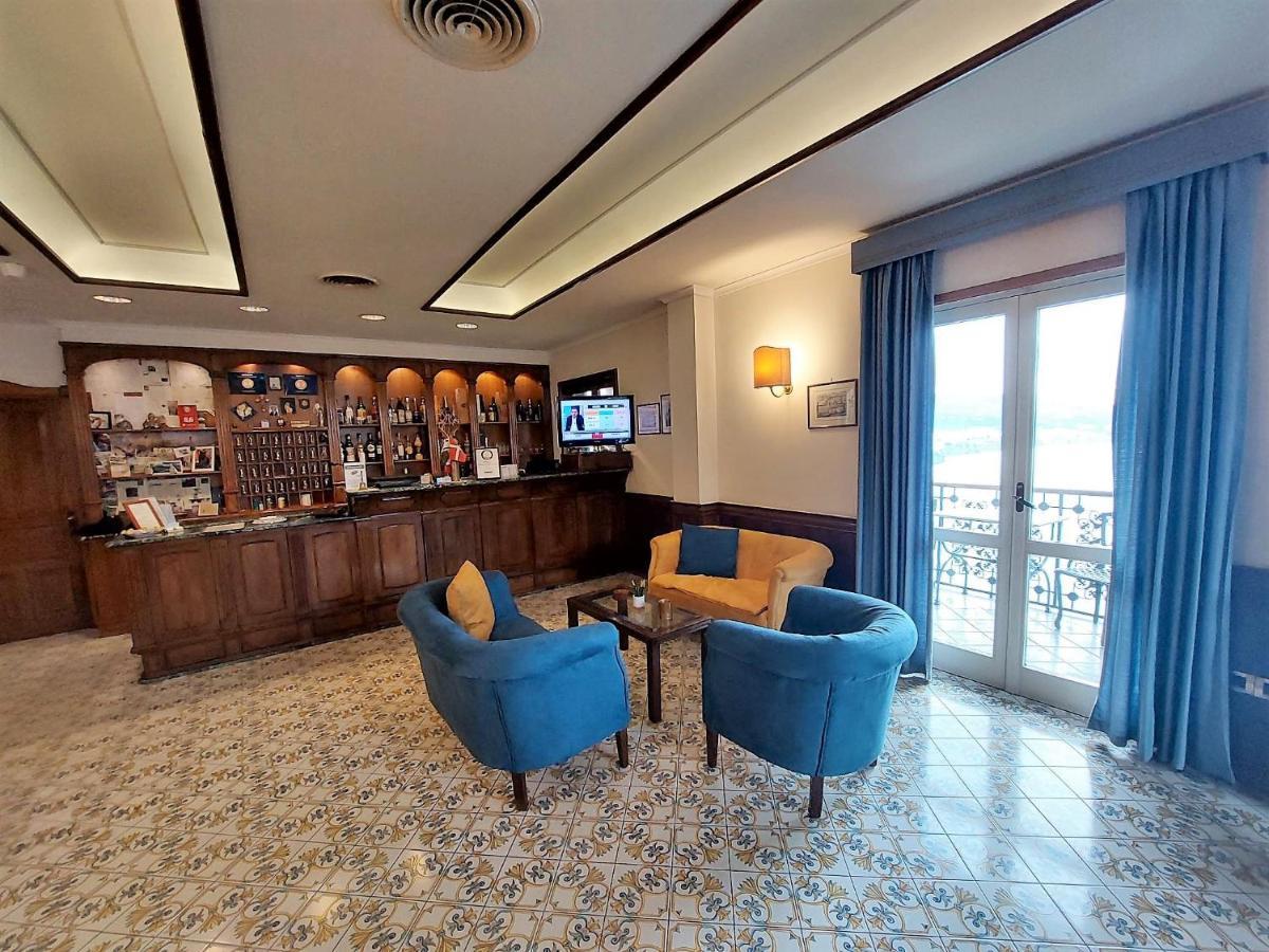Hotel Mega Mare Vico Equense Esterno foto