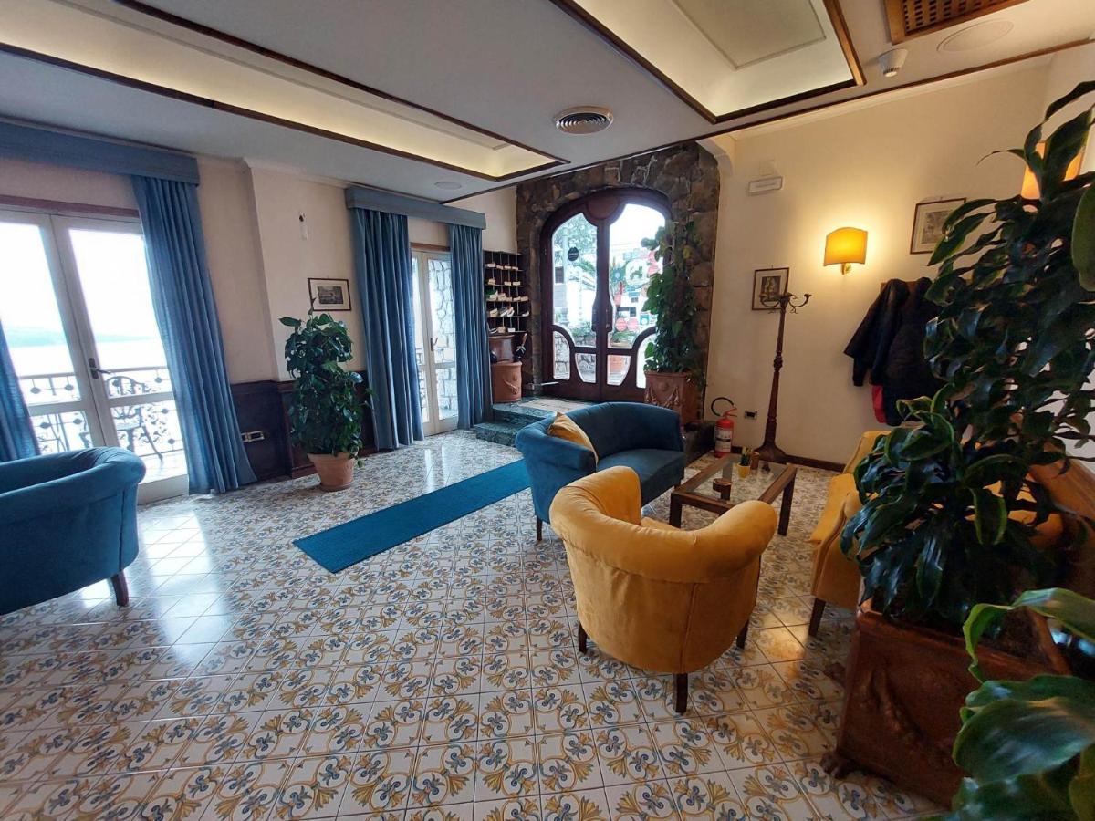 Hotel Mega Mare Vico Equense Esterno foto