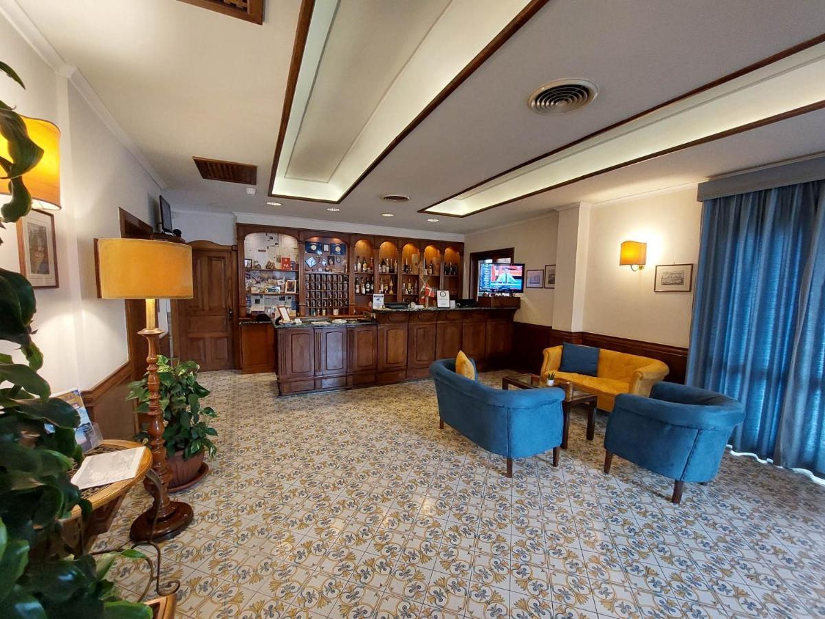 Hotel Mega Mare Vico Equense Esterno foto