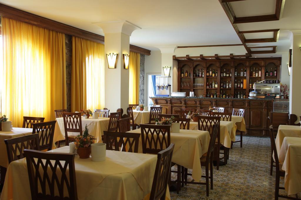 Hotel Mega Mare Vico Equense Esterno foto